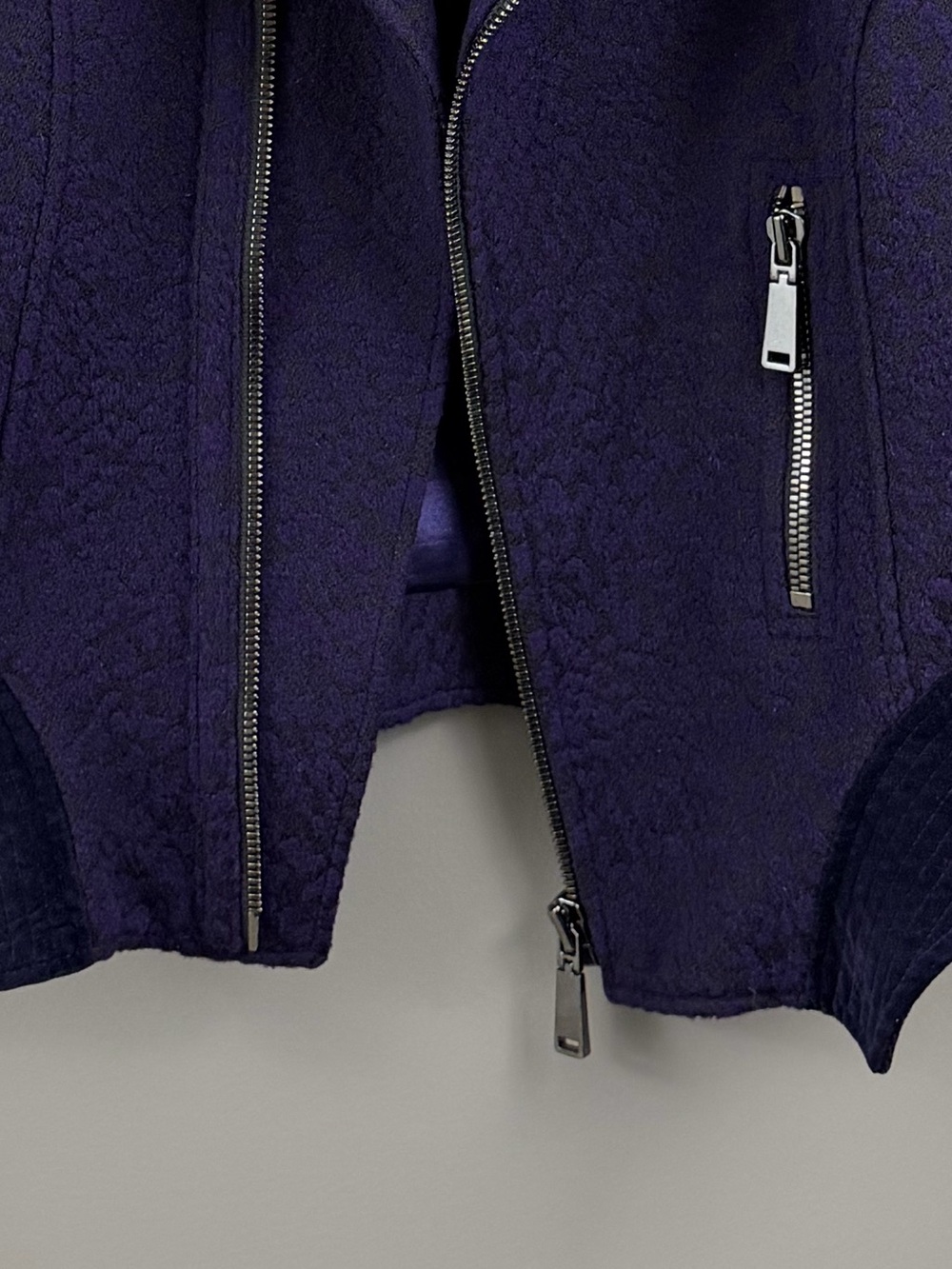 T Tahari Motto Style Wool Blend Velvet Sleeve Jacket Purple Size 12 - Picture 10 of 16